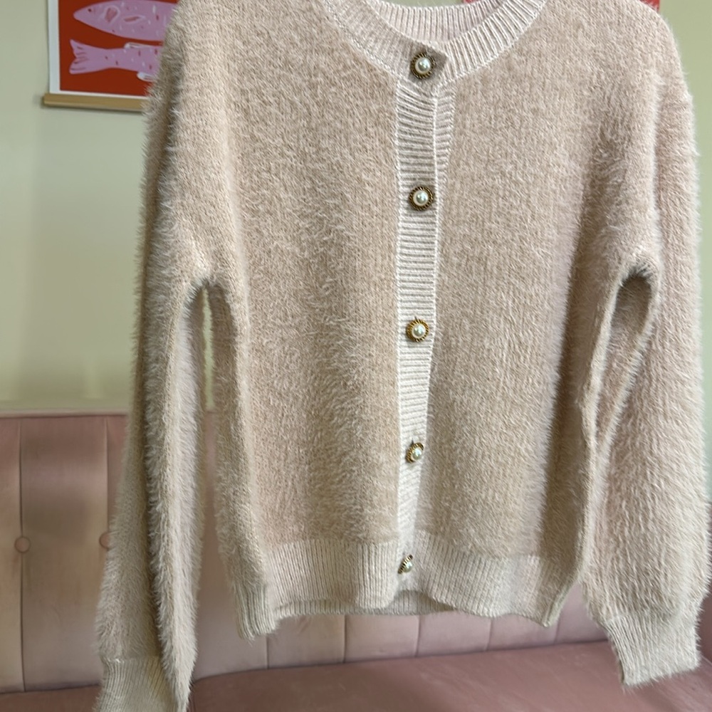 💘 💠NWOT Pink Baby Lamb Cardigan - Picture 4 of 6